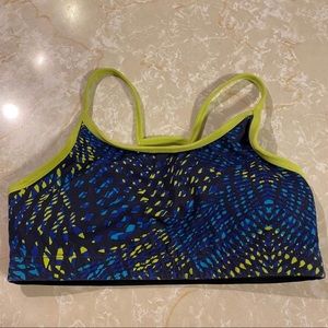 Fabletics blue pattern sports bra 
Women’s size XS